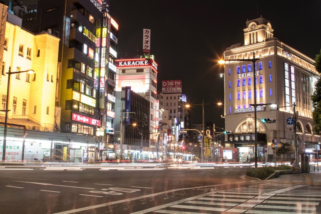 Took a long exposure shot of the main intersection of the Asakusa district in Tokyo, Japan. Photo: Devin Takahashi/Kapi'o.