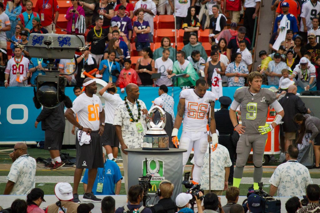 Team Rice wins the 2014 NFL Pro Bowl and the honors for the best defensive player go to Derrick Johnson and the best offensive player was Nick Foles. Photo: Devin Takahashi/Kapiʻo.